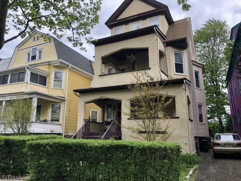 Unit for sale at 193 Hillside Ave, Glen Ridge Boro Twp., NJ 07028-2337