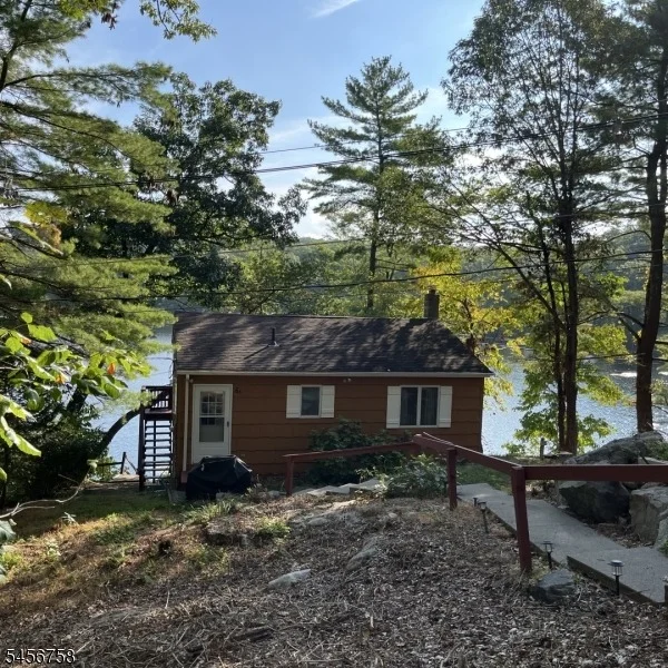 Unit for sale at 6 Jans Way, Byram Twp., NJ 07821-3217