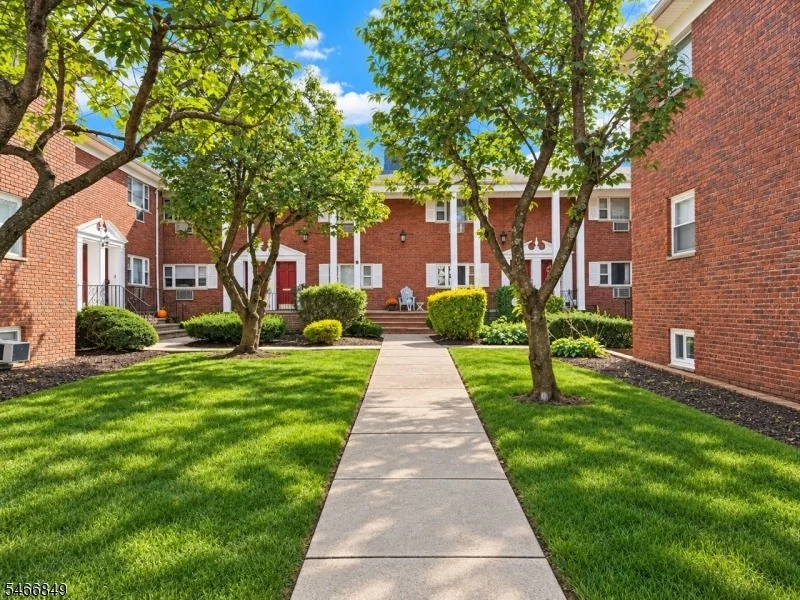 Unit for sale at 640 Franklin Ave, Nutley Twp., NJ 07110-1200