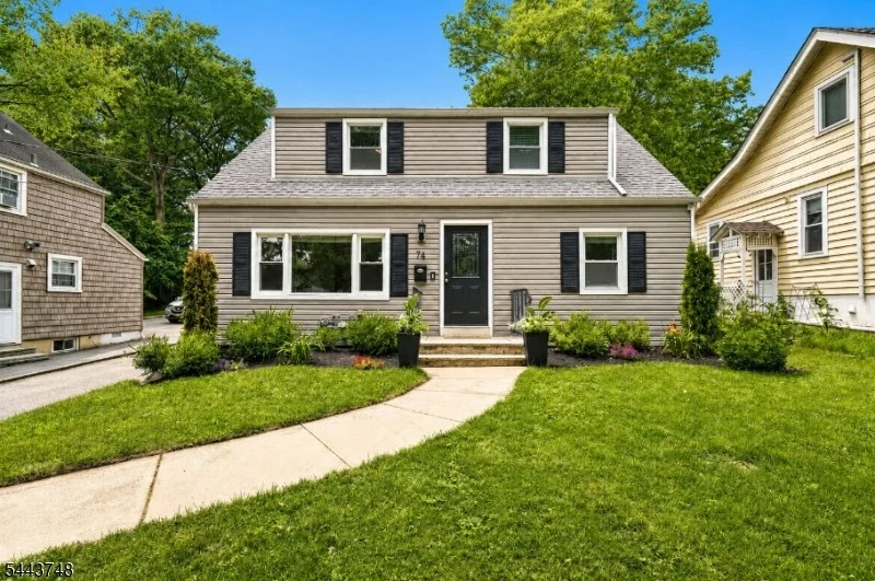 Unit for sale at 74 Meisel Ave, Springfield Twp., NJ 07081-1827