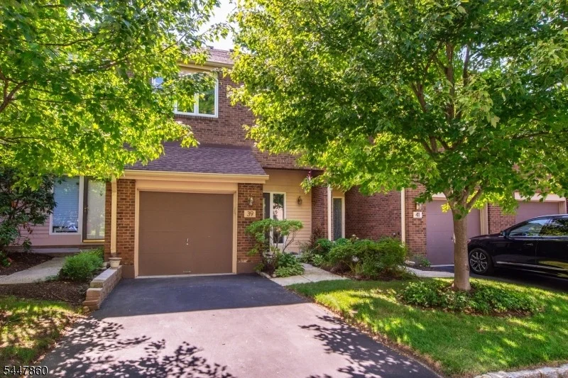 Unit for sale at 39 Chelsea Ct, Madison Boro, NJ 07940-1153