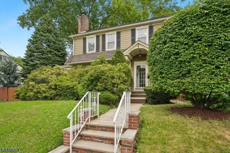 Unit for sale at 158 Lincoln Ave, Elizabeth City, NJ 07208-1745