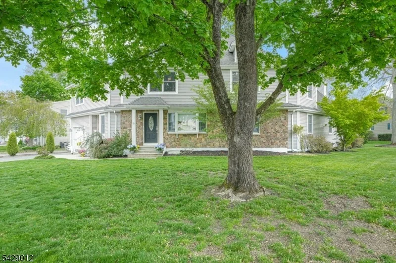 Unit for sale at 30 Oakley Way, Wayne Twp., NJ 07470-3065