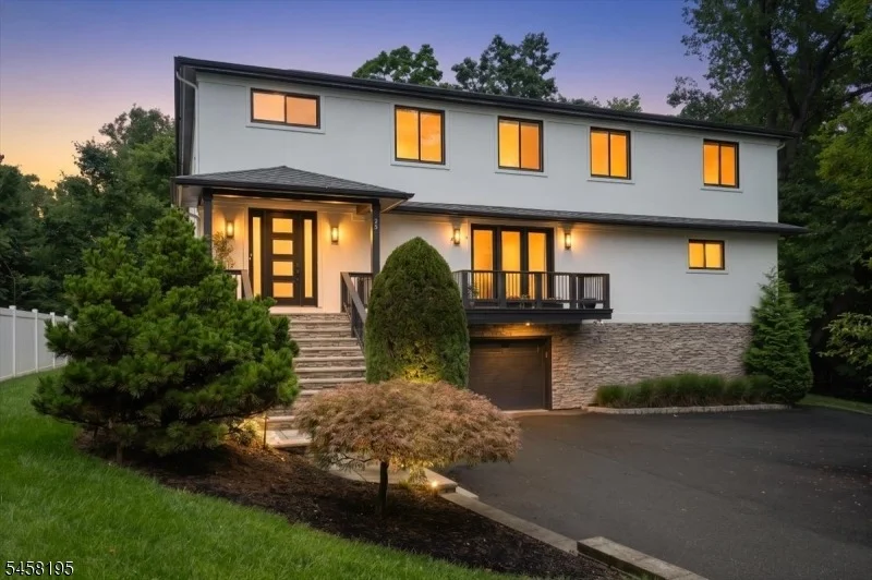 Unit for sale at 25 Oakwood Dr, New Providence Boro, NJ 07974-2113