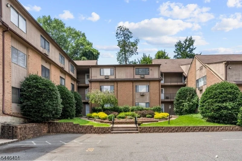 Unit for sale at 88 Boulevard, Passaic City, NJ 07055-4747