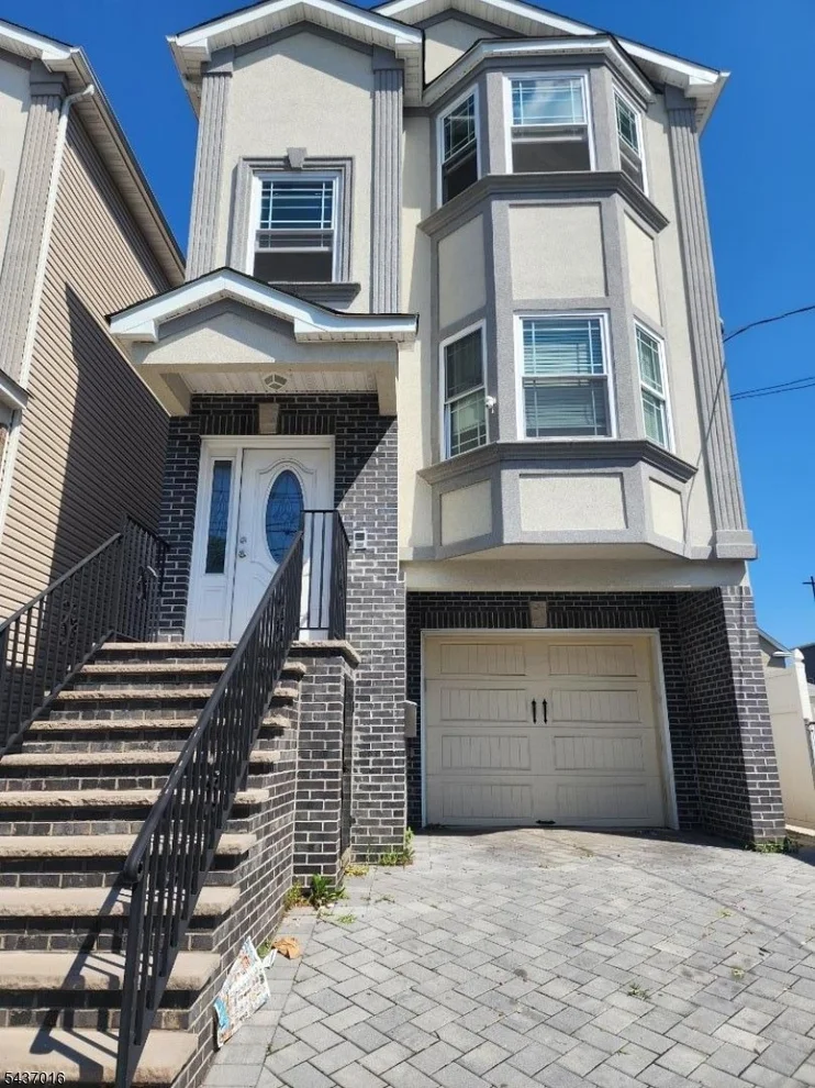 Unit for sale at 25 Amity St, Elizabeth City, NJ 07202-3935