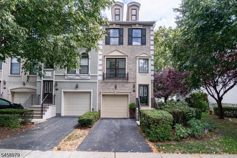 Unit for sale at 312 Wilshire Dr, Nutley Twp., NJ 07110-3901