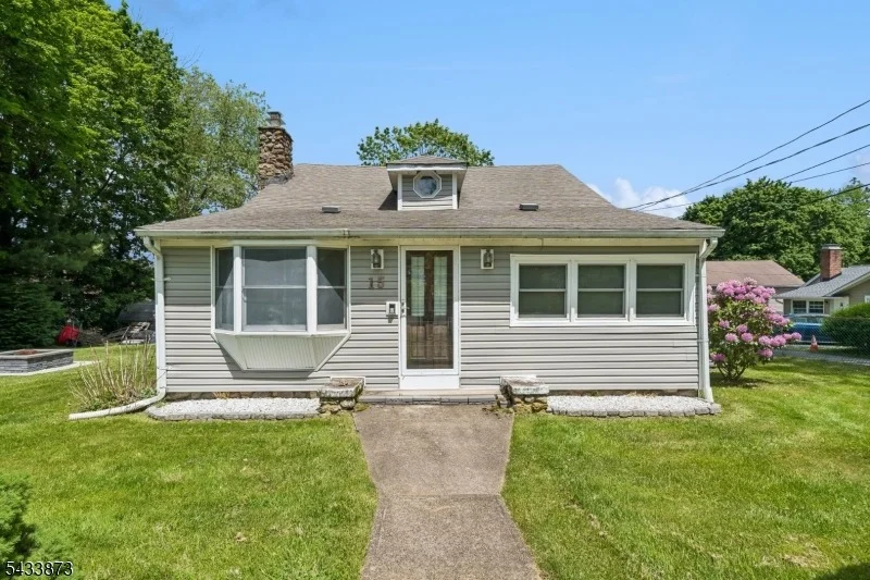 Unit for sale at 15 Elm St, Mount Olive Twp., NJ 07828-3460