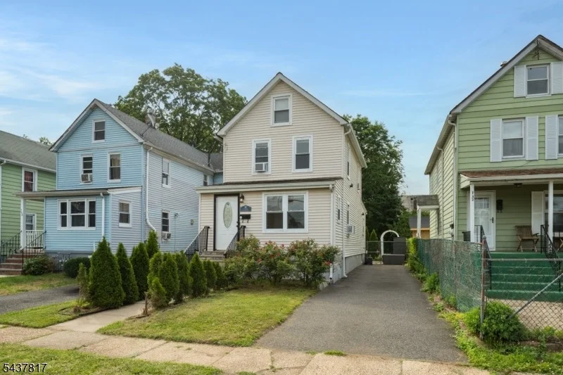 Unit for sale at 754 Saint Marys Ave, Plainfield City, NJ 07062-1626