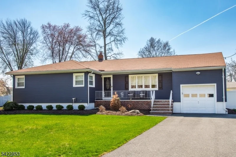Unit for sale at 15 Green Meadows Rd, Fairfield Twp., NJ 07004-1323