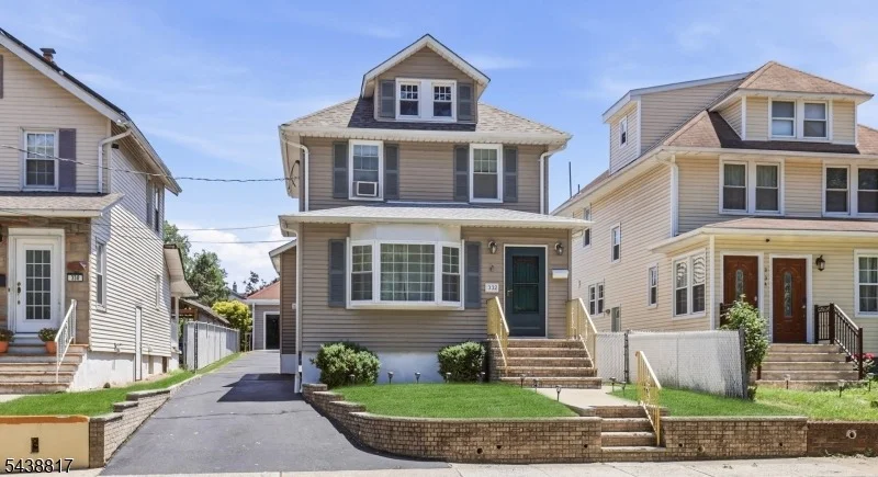 Unit for sale at 332 Riverside Ave, Lyndhurst Twp., NJ 07071-2108