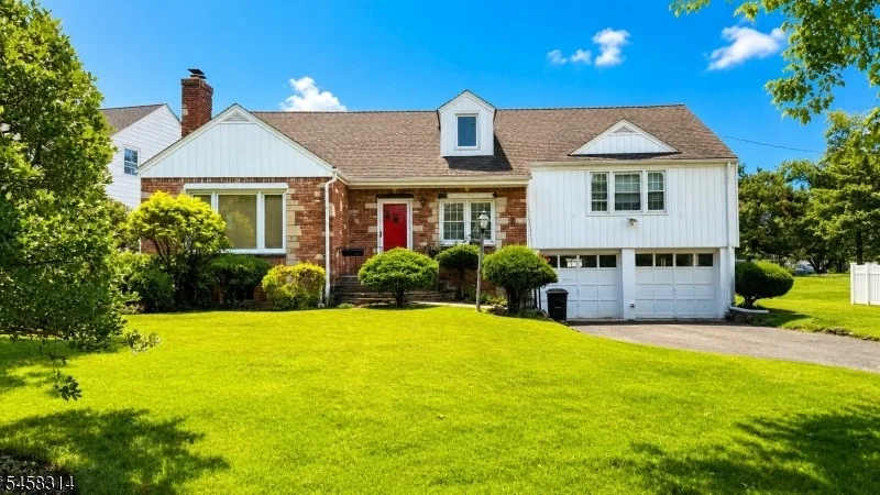 Unit for sale at 88 Meadowbrook Rd, North Plainfield Boro, NJ 07062-2336