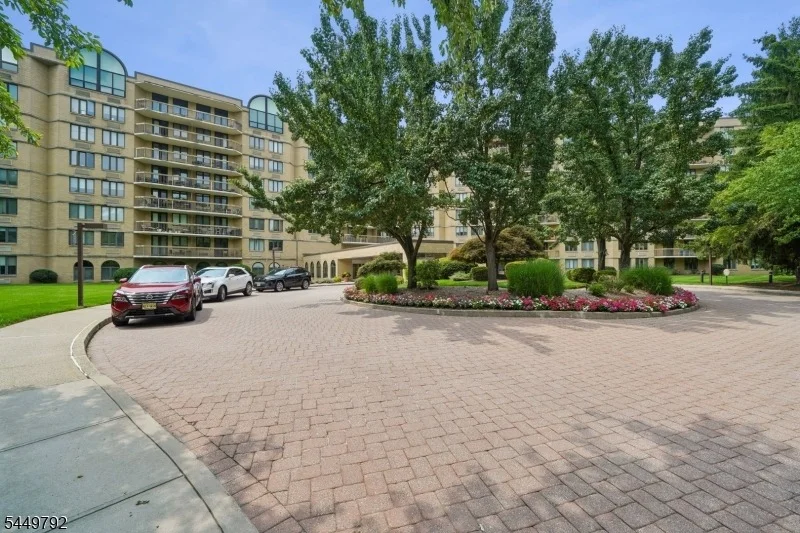 Unit for sale at 10 Smith Manor Blvd, West Orange Twp., NJ 07052-4223