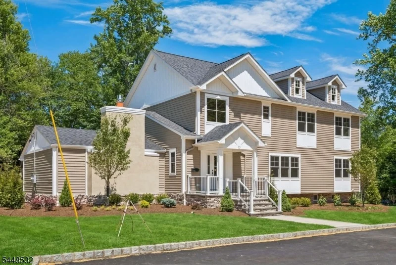 Unit for sale at 12 Rever Dr, Florham Park Boro, NJ 07932-2208
