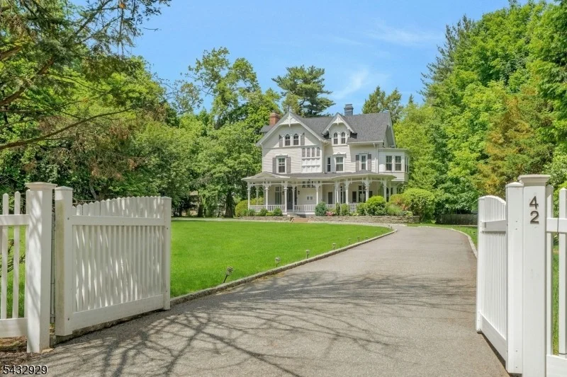 Unit for sale at 42 Llewellyn Rd, Montclair Twp., NJ 07042-2509