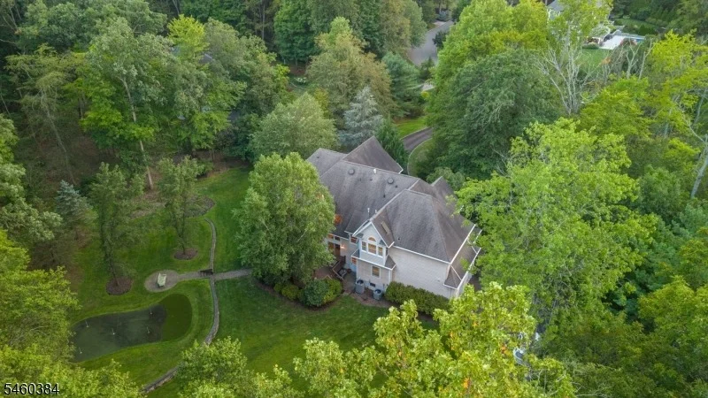 Unit for sale at 16 Trinity Pl, Warren Twp., NJ 07059-6771
