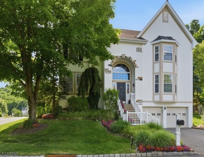Unit for sale at 1 Rock Ledge, Oakland Boro, NJ 07436-2357