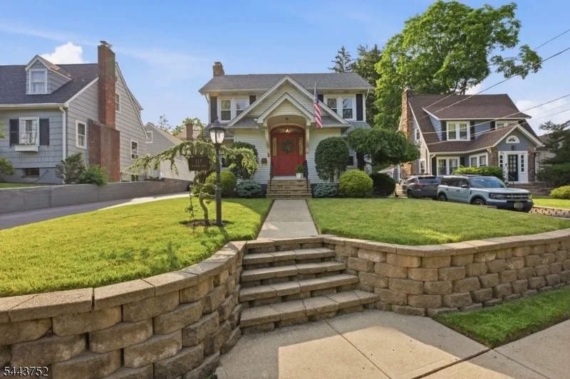 Unit for sale at 117 Wilmore Rd, Little Falls Twp., NJ 07424-1555