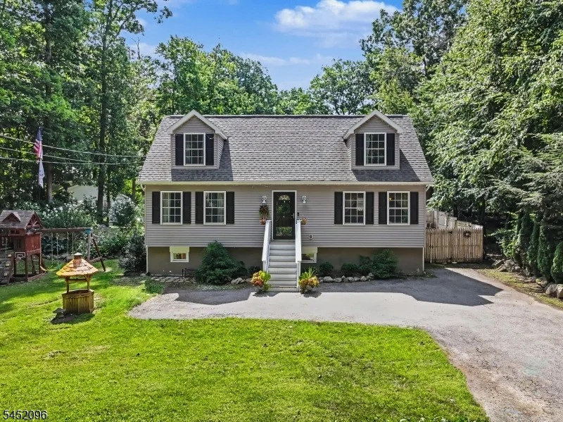 Unit for sale at 49 Lonaconing Rd, Vernon Twp., NJ 07422-1400