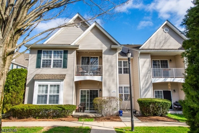 Unit for sale at 366 Cambridge Dr, Butler Boro, NJ 07405-3236
