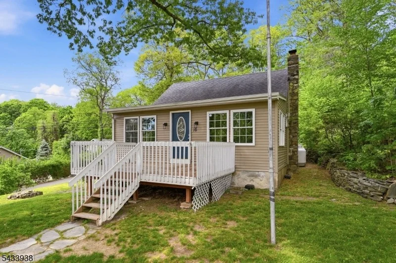 Unit for sale at 16 Morsemere Rd, West Milford Twp., NJ 07421-1637