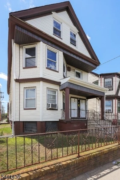 Unit for sale at 114 9Th Ave, Newark City, NJ 07018-4131