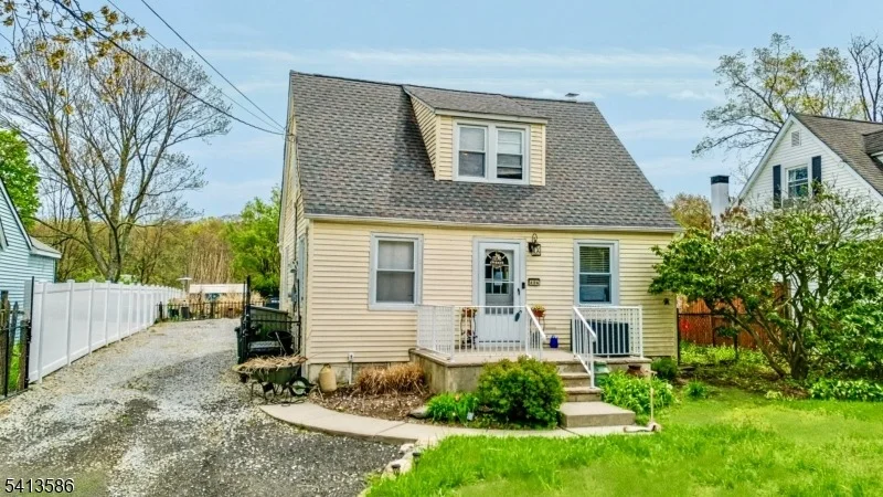 Unit for sale at 406 Morsetown Rd, West Milford Twp., NJ 07480-3204