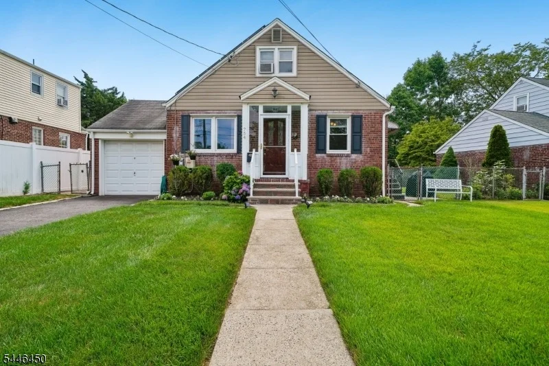 Unit for sale at 754 Dykes Ter, Union Twp., NJ 07083-6436