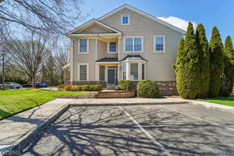 Unit for sale at 123 Levinberg Ln, Wayne Twp., NJ 07470-4061