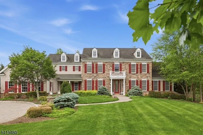 Unit for sale at 8 Ridgeline Dr, Washington Twp., NJ 07853