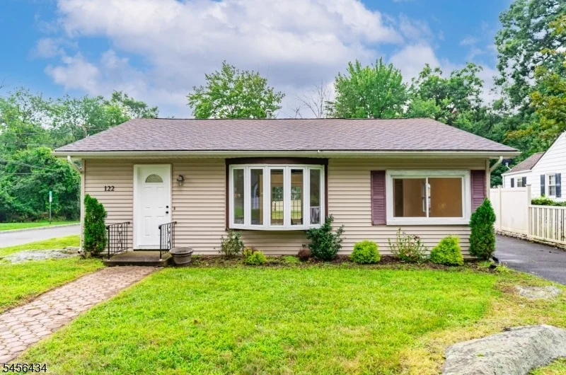 Unit for sale at 122 Orben Dr, Mount Arlington Boro, NJ 07850-1826