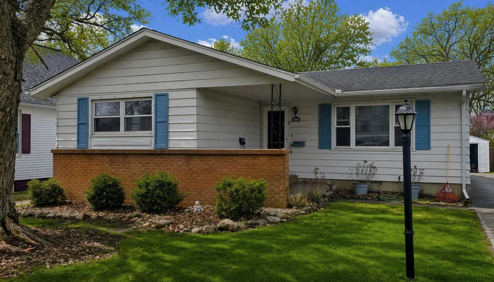 Unit for sale at 1005 N Berkley Avenue, Urbana, IL 61801