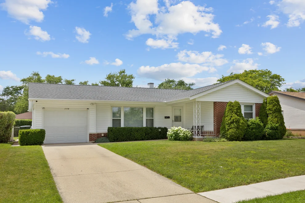 Unit for sale at 1116 Maple Lane, Elk Grove Village, IL 60007