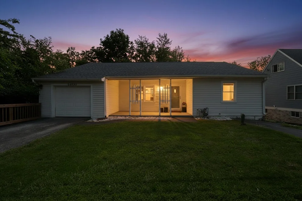 Unit for sale at 34925 N Decorah Avenue, Ingleside, IL 60041
