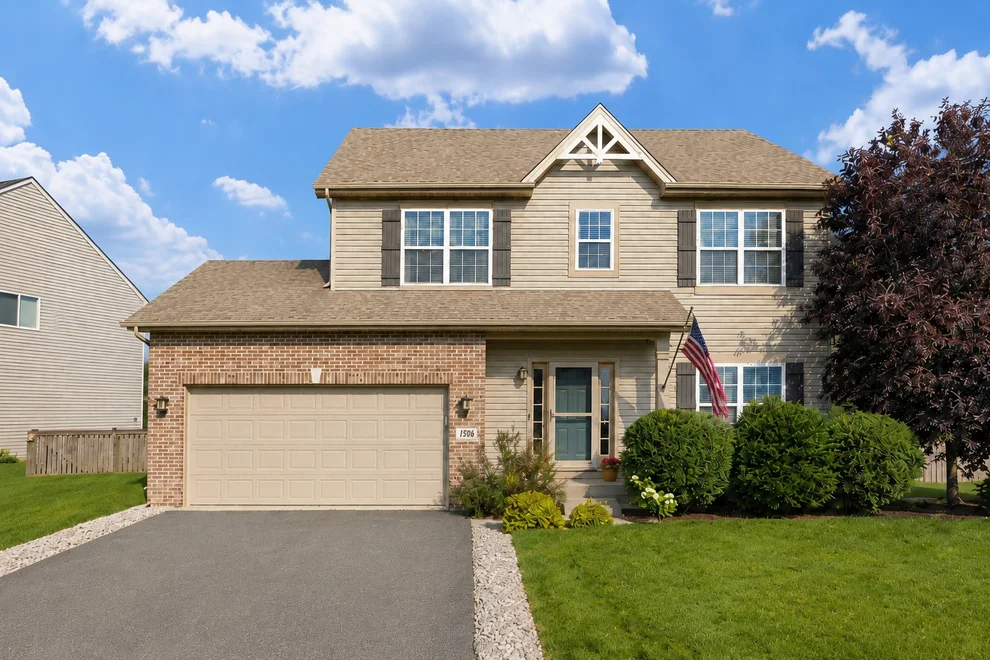 Unit for sale at 1506 Kempton Street, Joliet, IL 60431