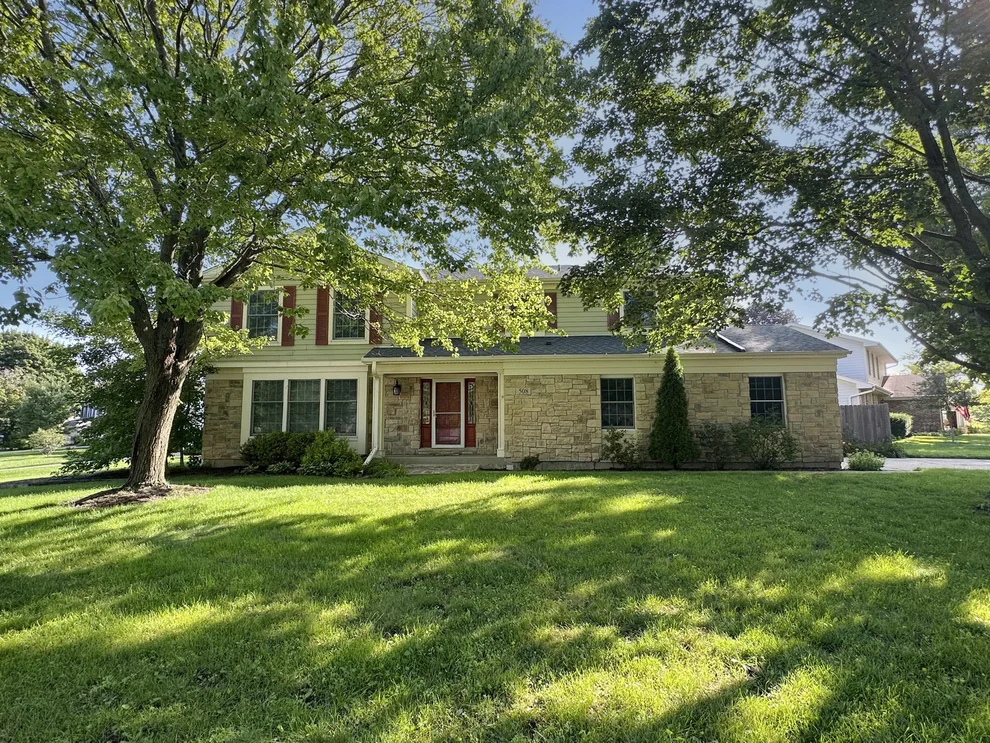 Unit for sale at 508 W Golf Road, Libertyville, IL 60048