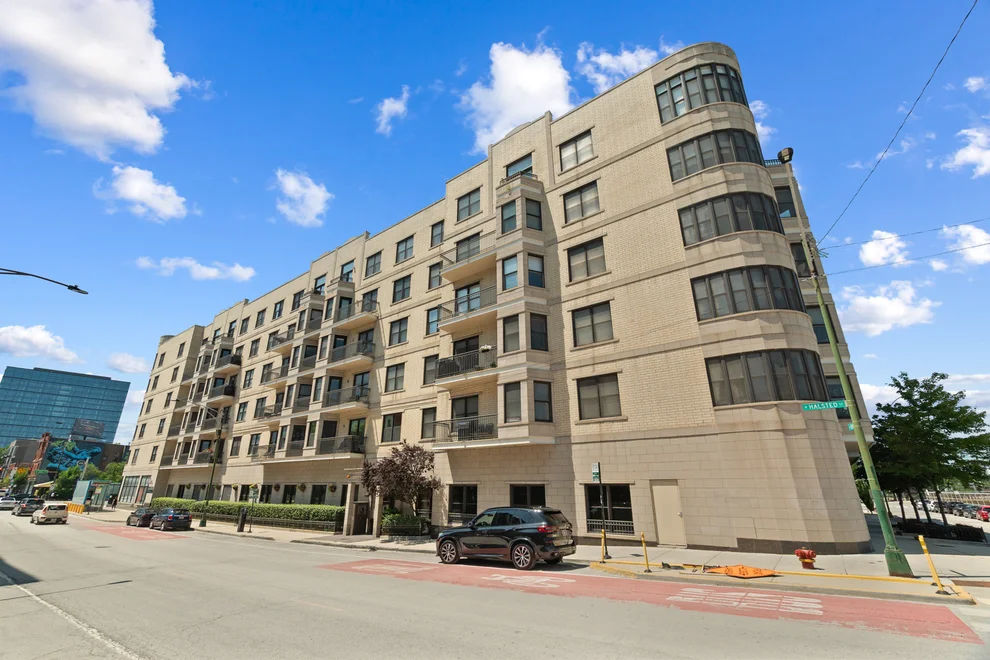 Unit for sale at 520 N Halsted Street, Chicago, IL 60642