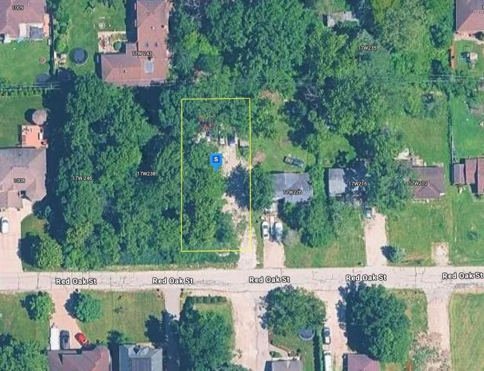 Unit for sale at 17W230 Red Oak Street, Bensenville, IL 60106