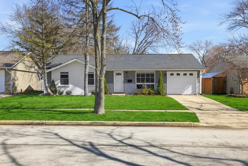 Unit for sale at 205 Villa Road, Streamwood, IL 60107