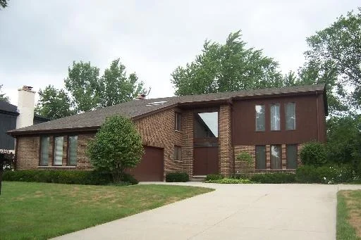 Unit for sale at 3914 Raintree Lane, NORTHBROOK, IL 60062