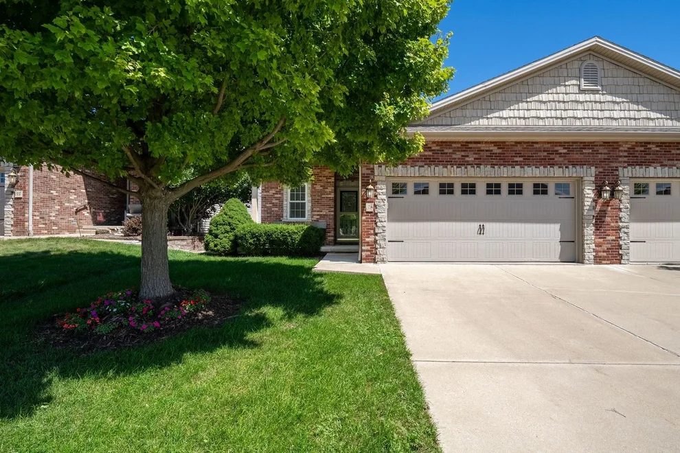 Unit for sale at 31 Yukon Circle, Bloomington, IL 61705