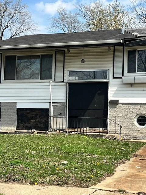 Unit for sale at 16607 Paulina Street, Markham, IL 60428