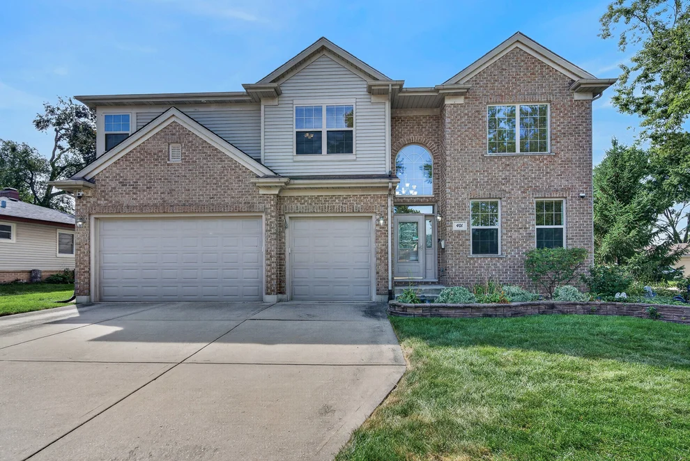 Unit for sale at 401 Lilac Lane, Elk Grove Village, IL 60007