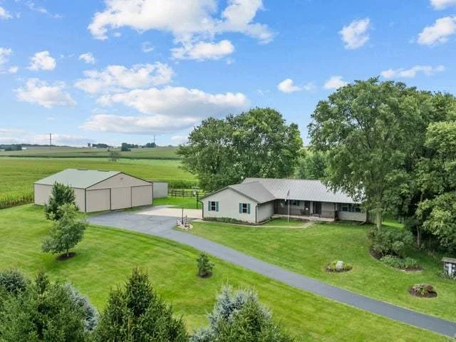 Unit for sale at 1189 N Blackhawk Road, Oregon, IL 61061