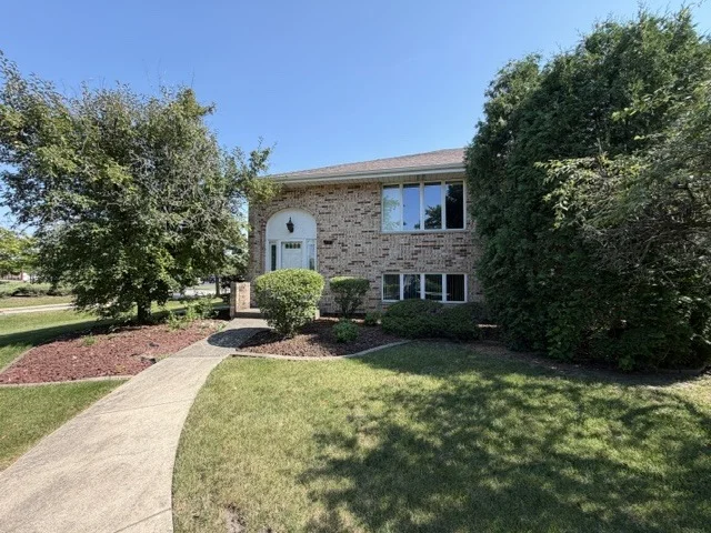 Unit for sale at 7225 W 153rd Court, Orland Park, IL 60462