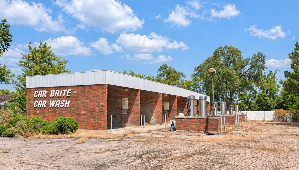 Unit for sale at 2630 Lake Street W, Hanover Park, IL 60133