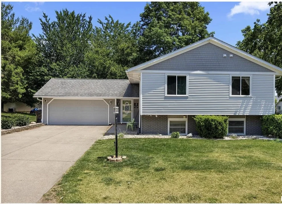 Unit for sale at 212 N Ostrom Avenue, Princeville, IL 61559