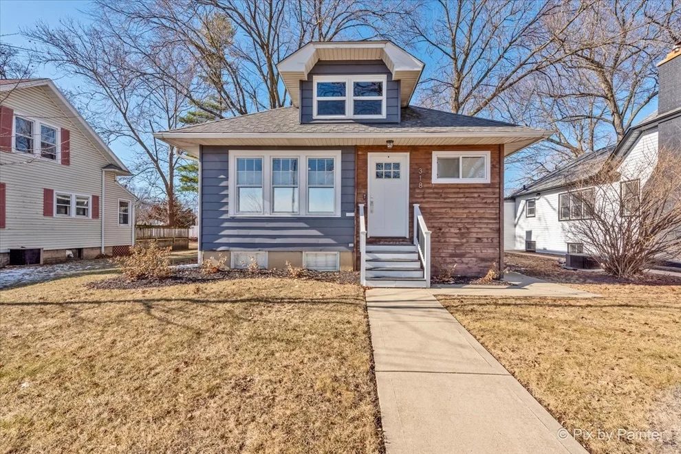 Unit for sale at 318 Richards Street, Geneva, IL 60134