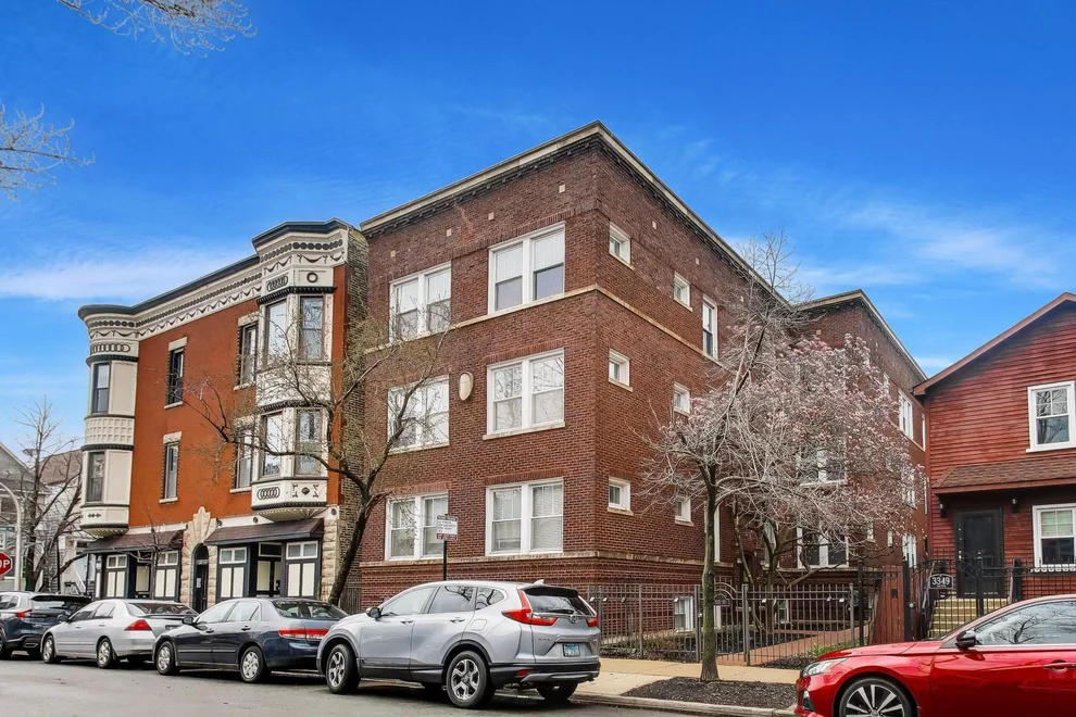 Unit for sale at 3351 N Clifton Avenue, Chicago, IL 60657