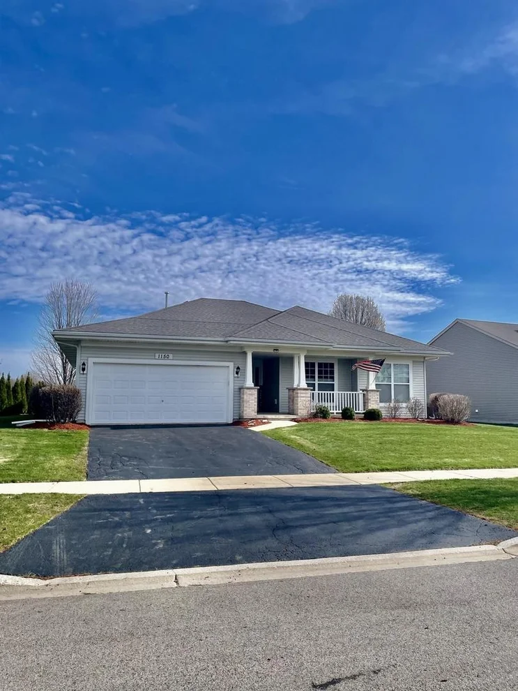 Unit for sale at 1150 Bailey Road, Sycamore, IL 60178
